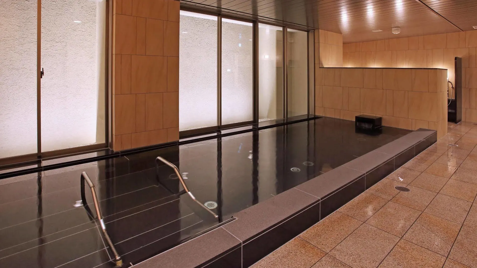 Jr Inn Sapporo-Eki Minami-Guchi 3*, Sapporo Japan